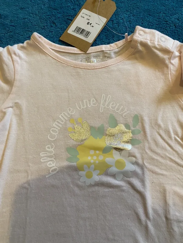 tee shirts 12 mois manches courtes NEUF - photo numéro 2