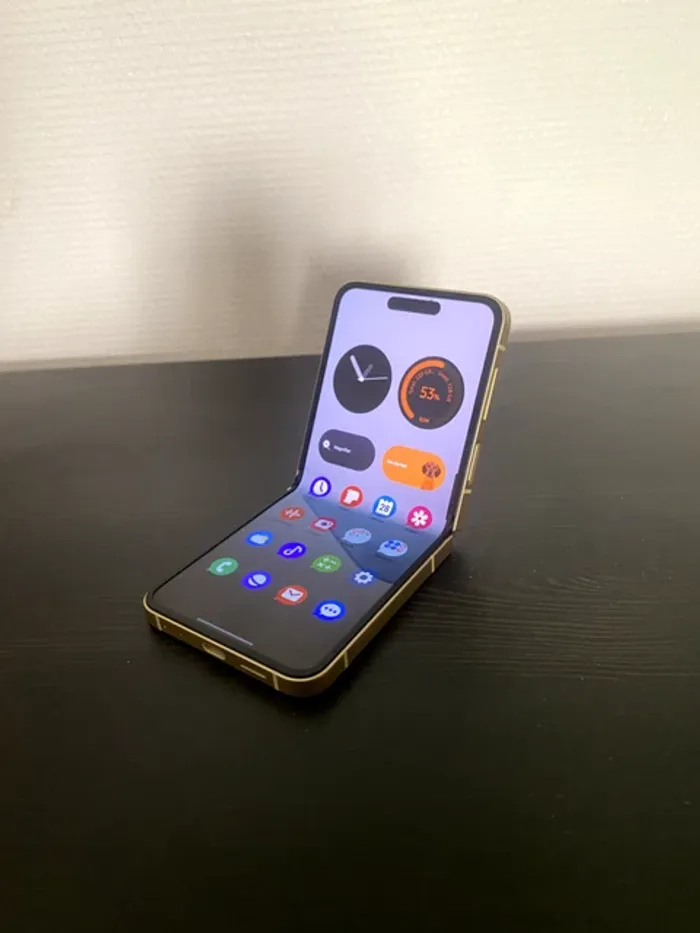 Samsung,Galaxy,Z,Flip6,SM-F741B - 256 Go - jeaune (Déverrouillé) - photo numéro 3