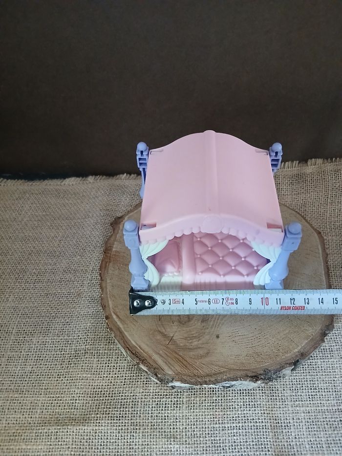 Lit pour petite poupée ou figurine - photo numéro 5