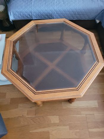 Table salon octogonale