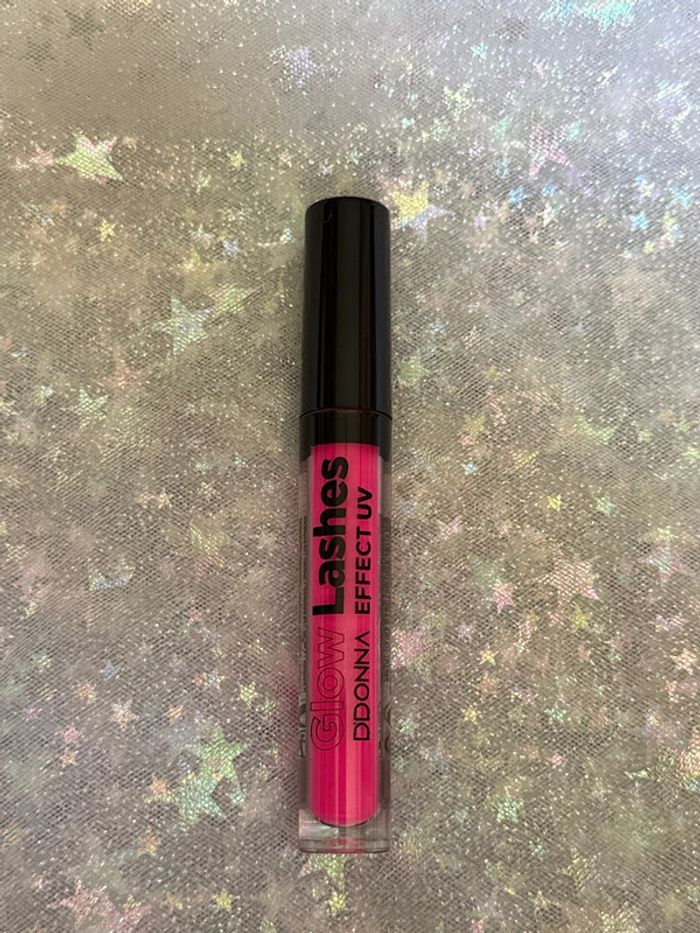 Mascara néon rose