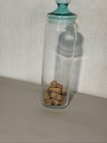 Magnifique bonbonnière en verre avec couvercle