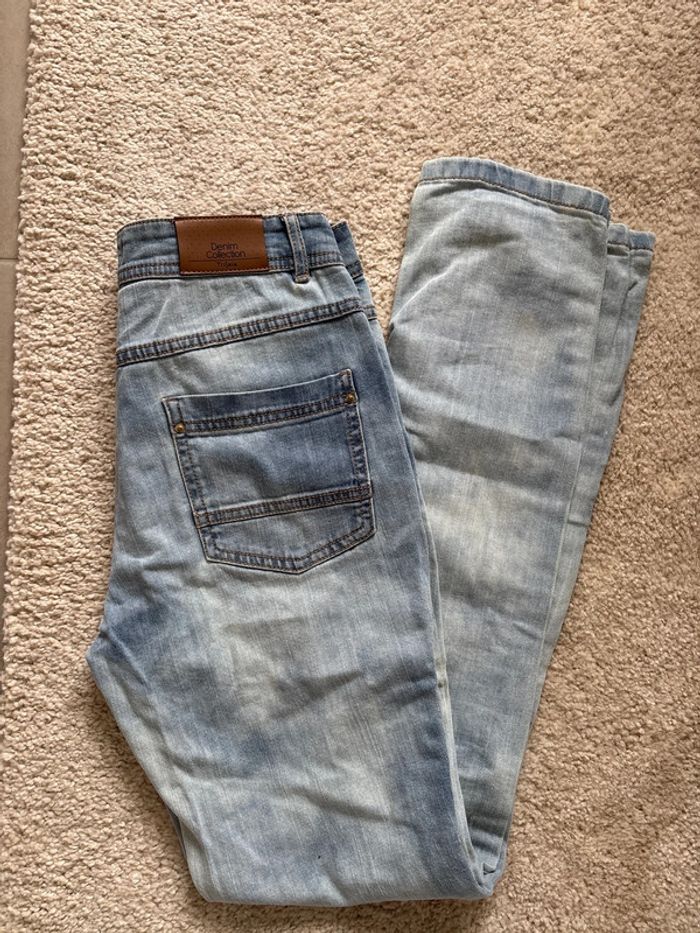 Jean bleu effet délavé