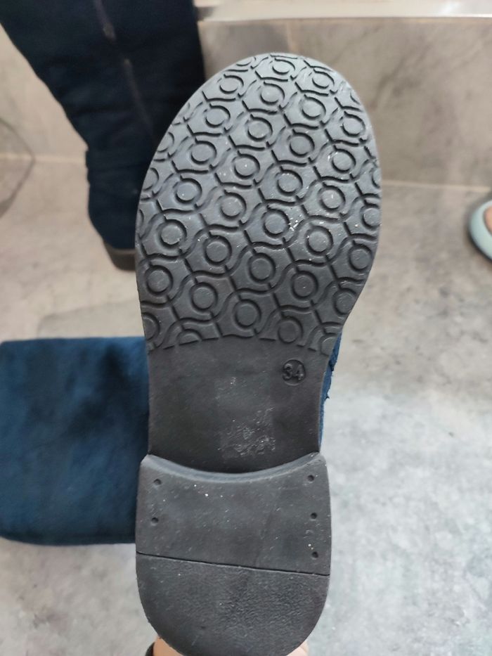 Bottes filles pointure 34 - photo numéro 2