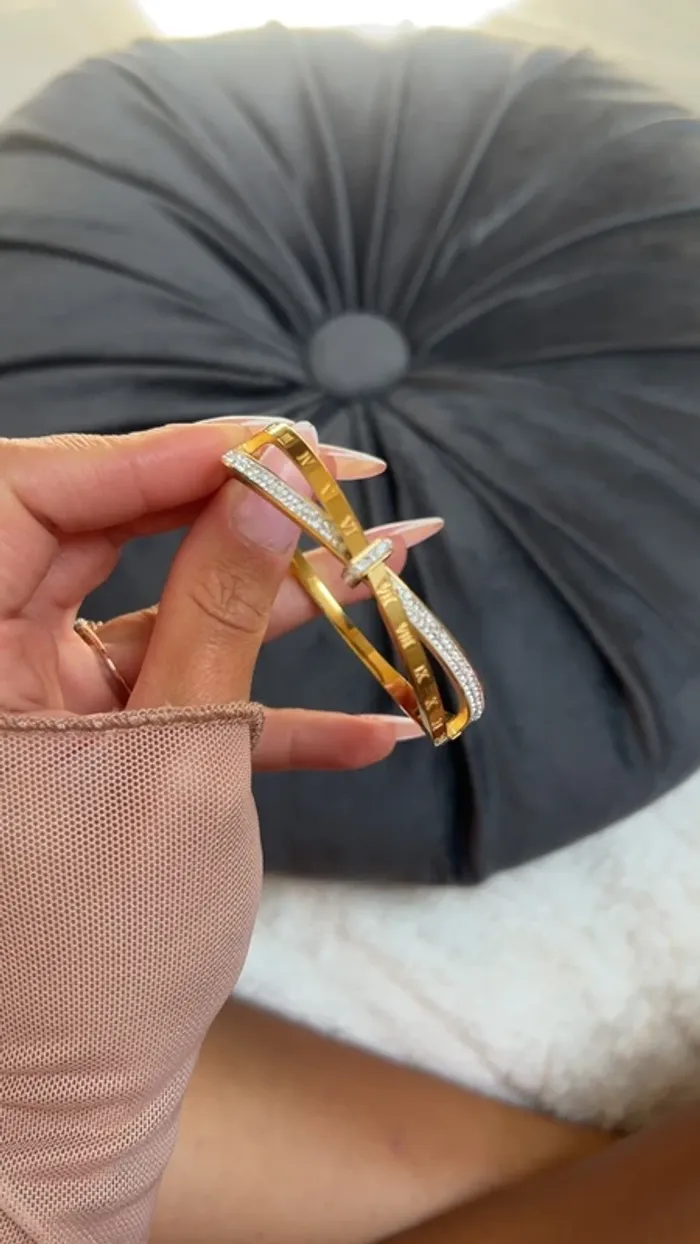 Bracelet doré Neuf - photo numéro 4