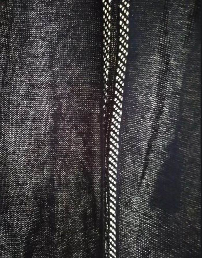 "Pull" col V, super fin, bleu marine/noir, T38 M ·Bon état·Promod - photo numéro 2