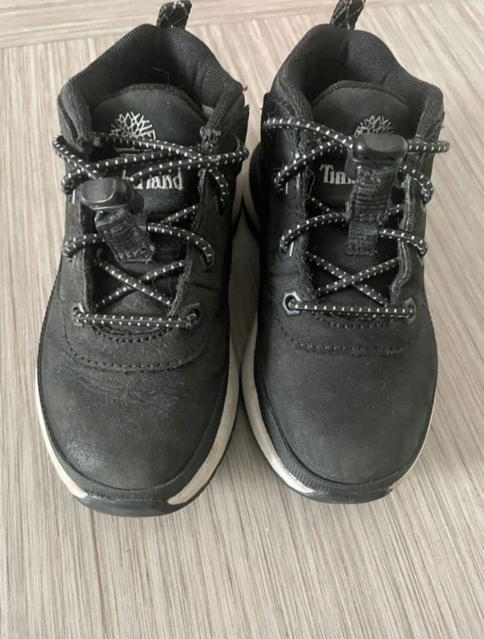 Bottines Timberland taille 26 - photo numéro 4