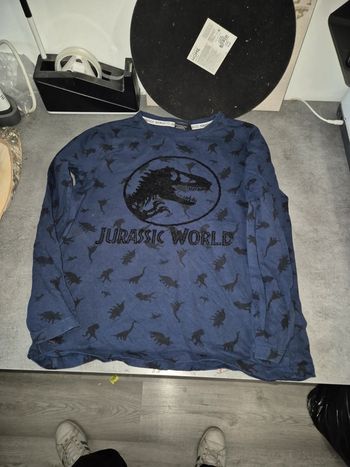 T-shirt manches longues jurrasic world