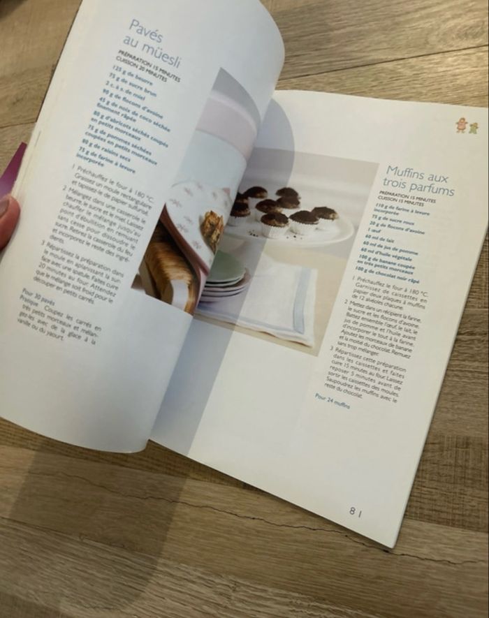 Lot livres de recettes bébé - photo numéro 2