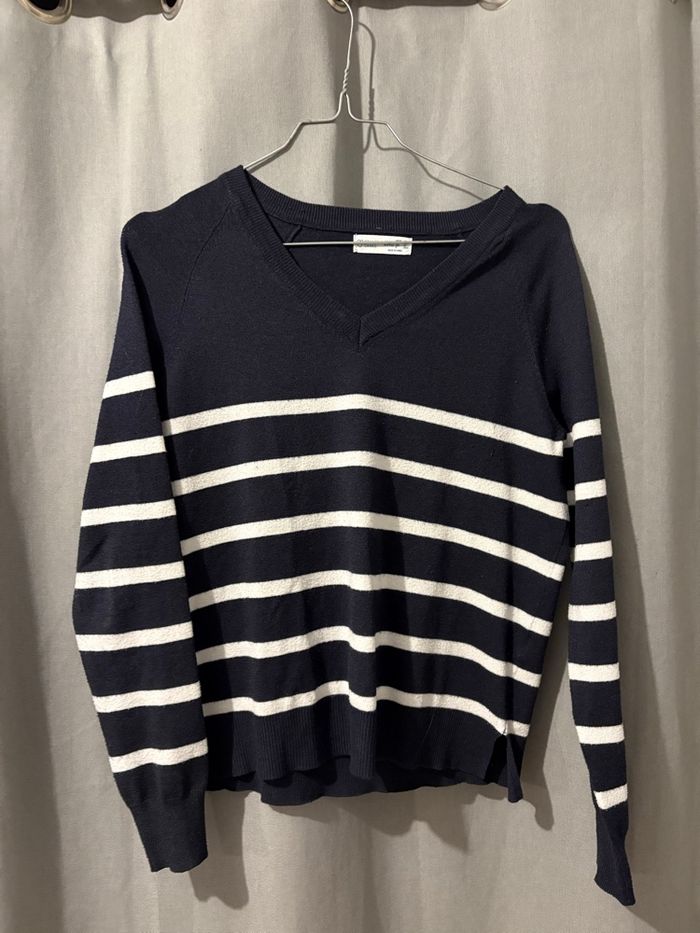 pull marinière col v