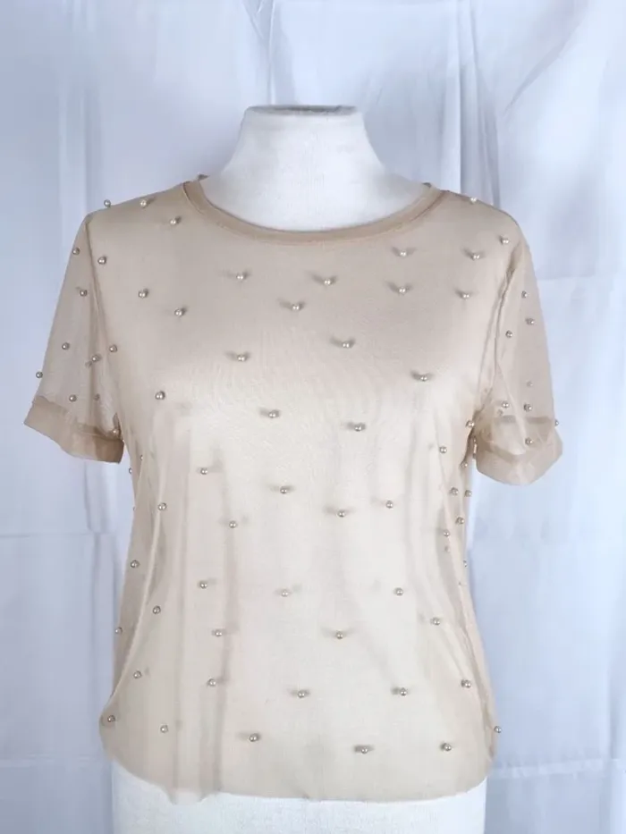 Haut Zara à courtes manches beige transparent avec perles XS/34 - photo numéro 2