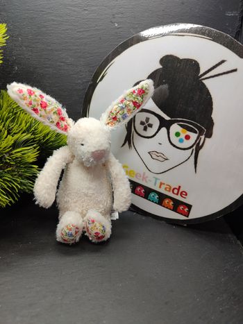 Porte-clés Blossom Cream Bunny Berry bashfull liberty jellycat Peluche Fleur 