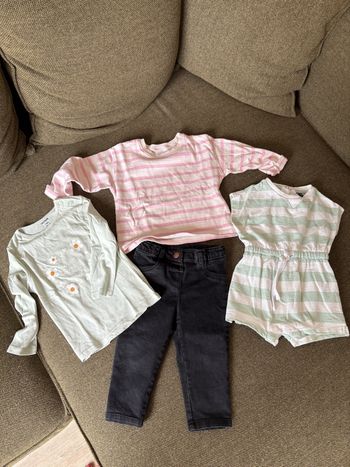 Lot vêtements bébé fille 18mois