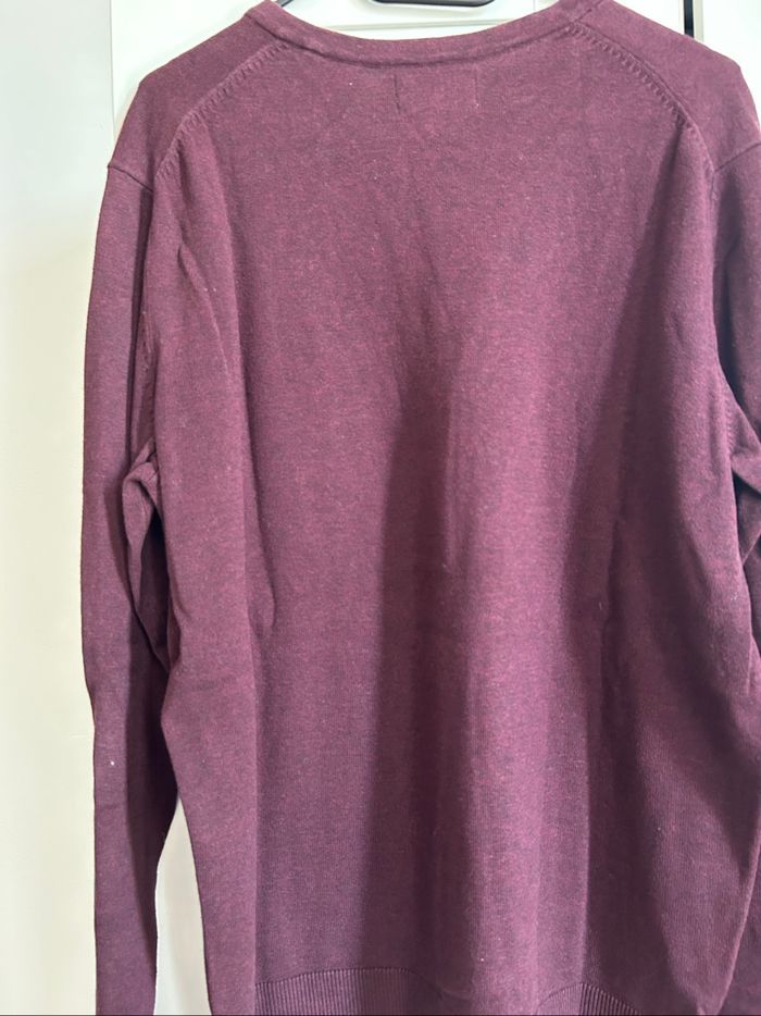 Pull Col V violet foncé Homme C&A Taille L - photo numéro 8