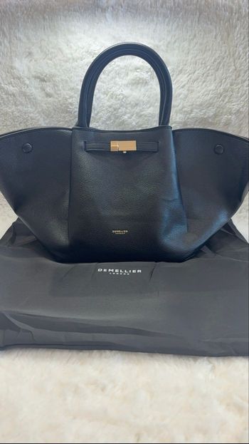 Sac vintage en cuir noir Demellier