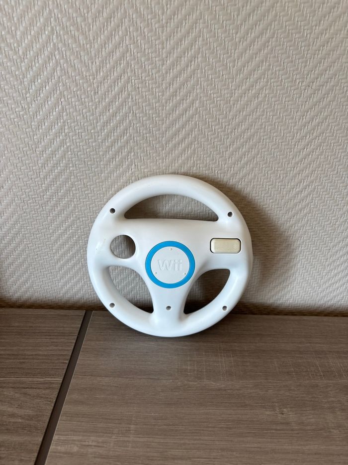 Volant Wii - photo numéro 2