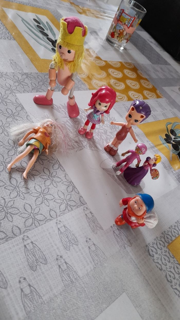 Figurine