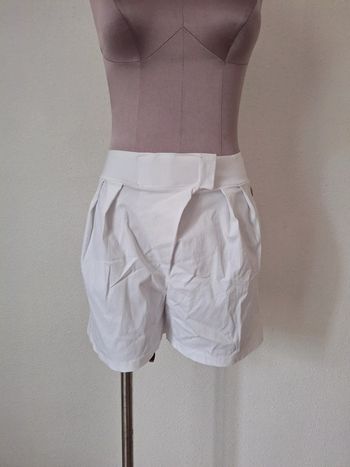 Short blanc S neuf