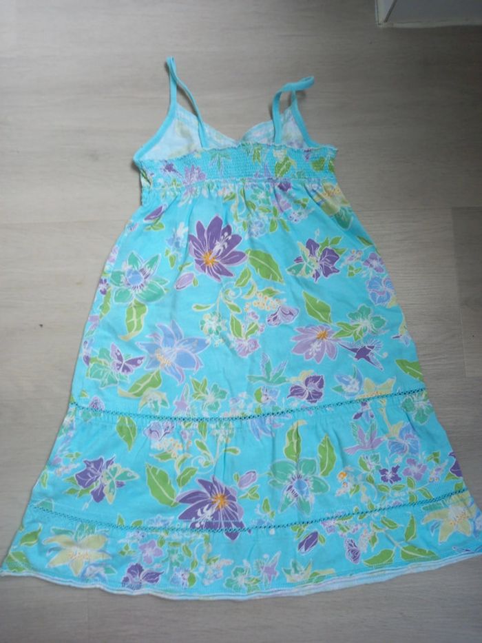 Jolie robe à fleurs H&M taille 122/128 - photo numéro 2