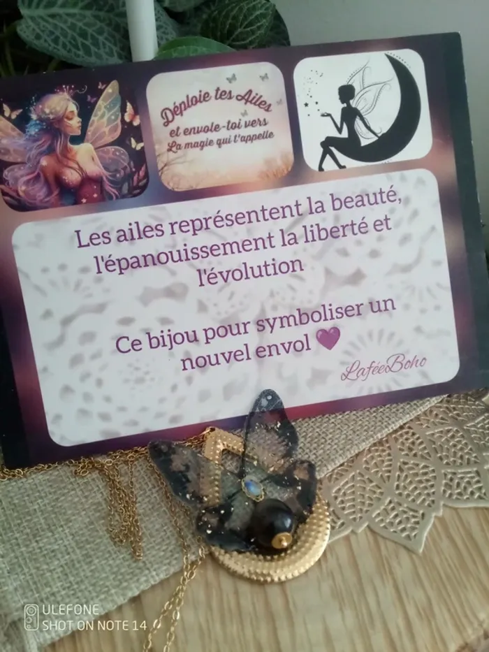 Collier papillon noir avec pierres obsidienne oeil céleste - photo numéro 2