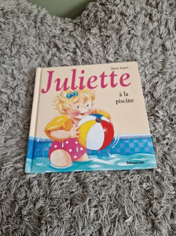 Juliette a la piscine