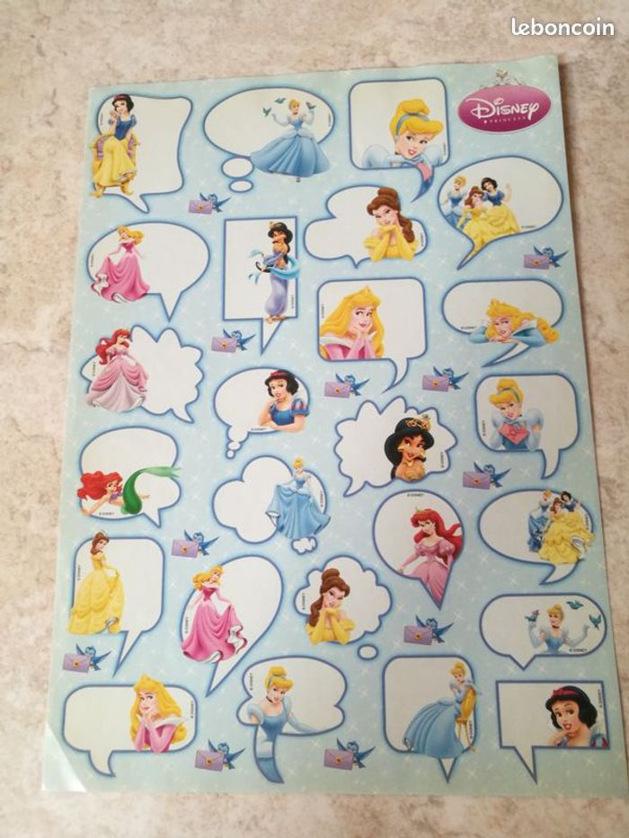 Autocollants neufs PRINCESSES DISNEY - photo numéro 3