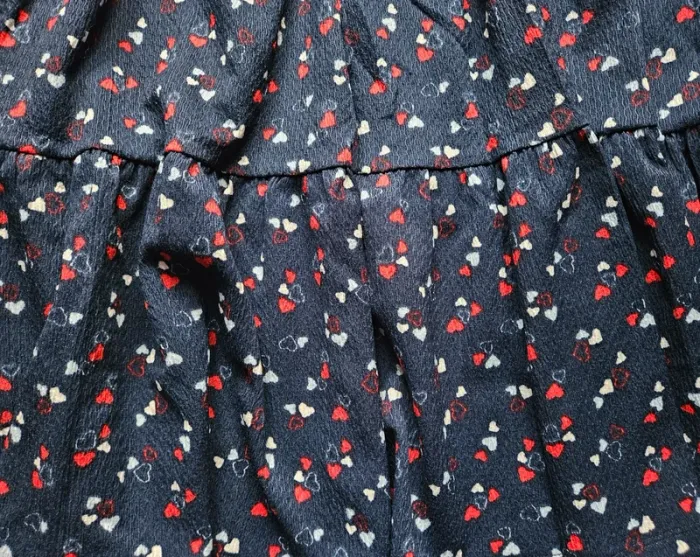 Robe motifs cœur neuve 8 ans - photo numéro 2