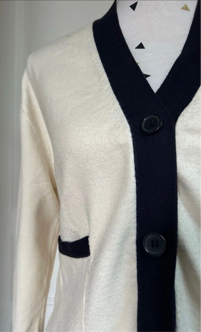 Pull / Cardigan Zara - photo numéro 2