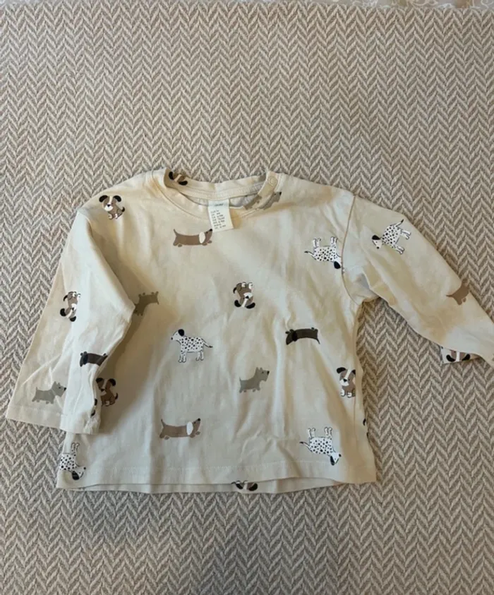 Lot t-shirt chemise 9 mois bébé - photo numéro 5
