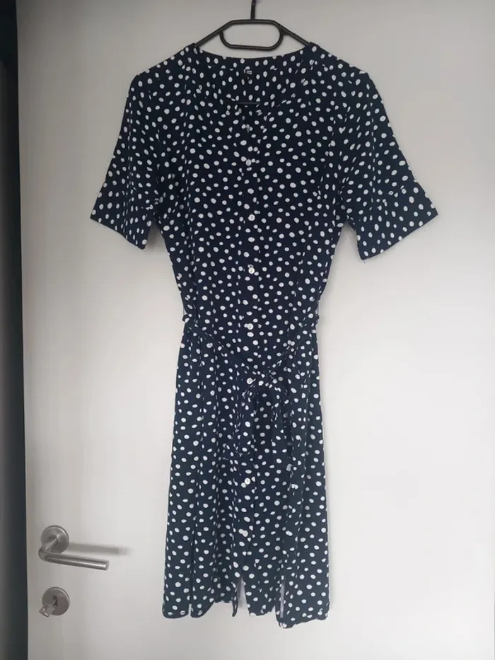 Robe Hema