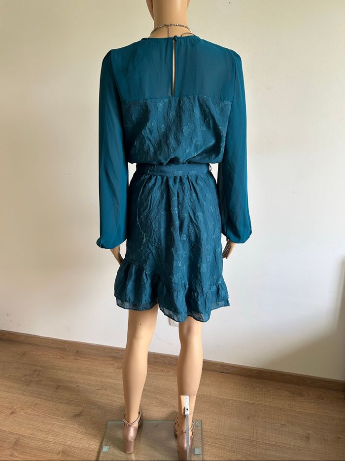 Robe bleue canard neuve à manches longues Naf Naf taille 40 (valeur 75€) - photo numéro 6