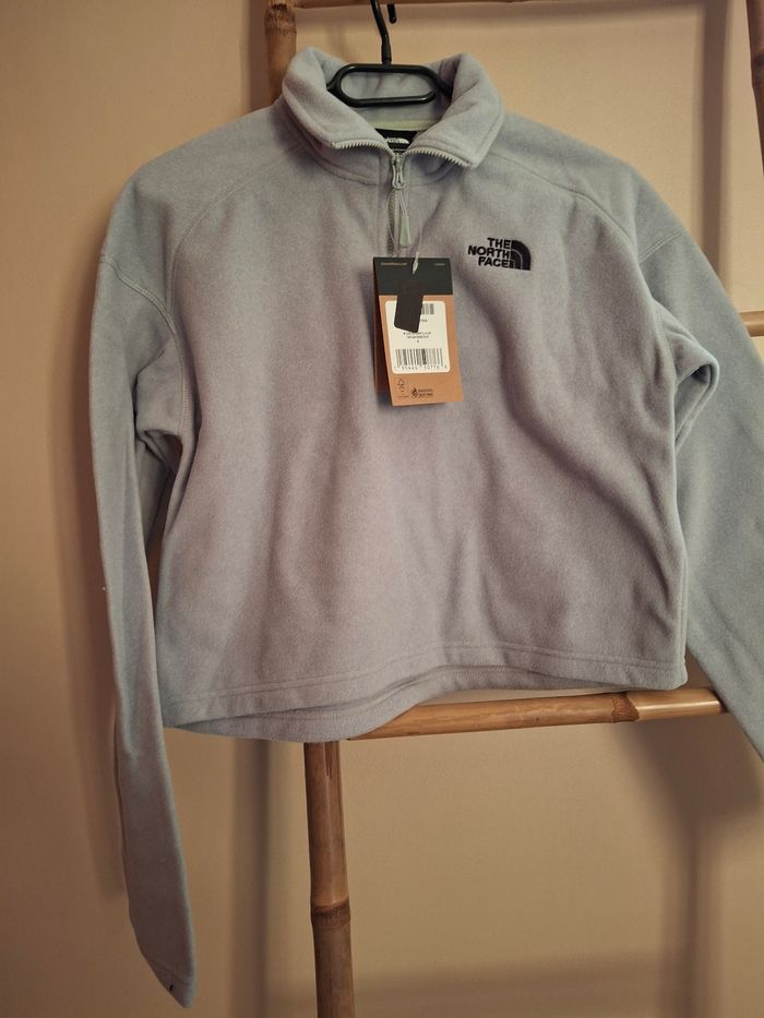 Polaire The North Face femme grise 🩶 | Taille M | Neuve avec étiquette - photo numéro 3