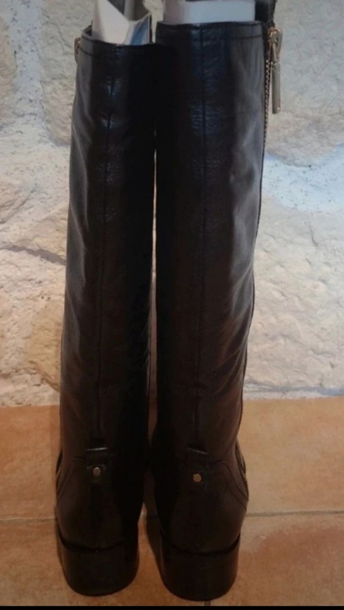 Superbe botte haute en cuir noir aldo neuve  pointure  36 - photo numéro 3