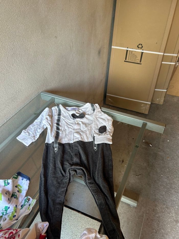 Lot 4 pyjamas 6 mois - photo numéro 6