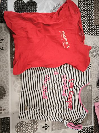 Lot 6 t shirts 