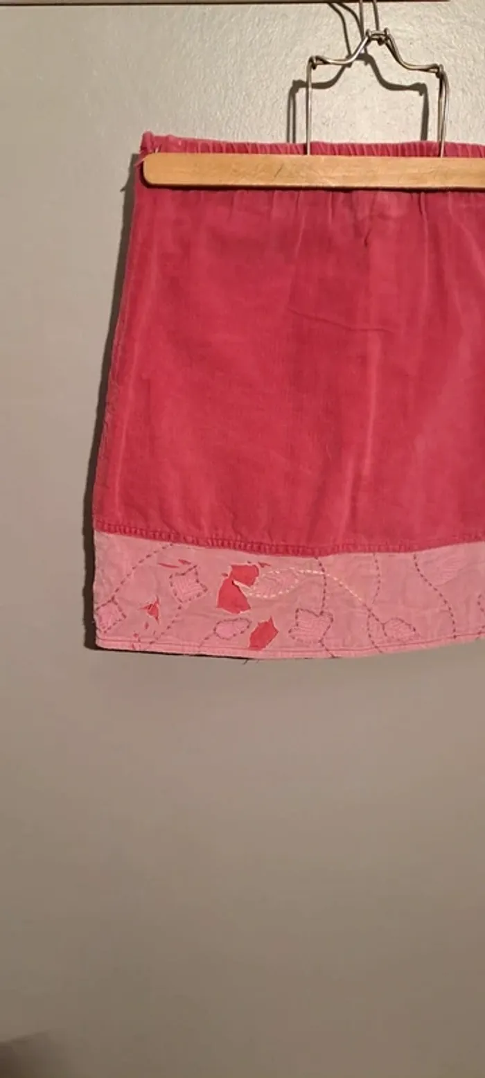 Jupe rose fushia - Marque DPAM - Taille 10 ans - État satisfaisant. - photo numéro 3