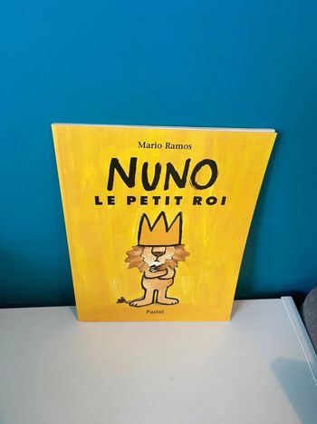 Livre école des loisirs nuno le petit roi