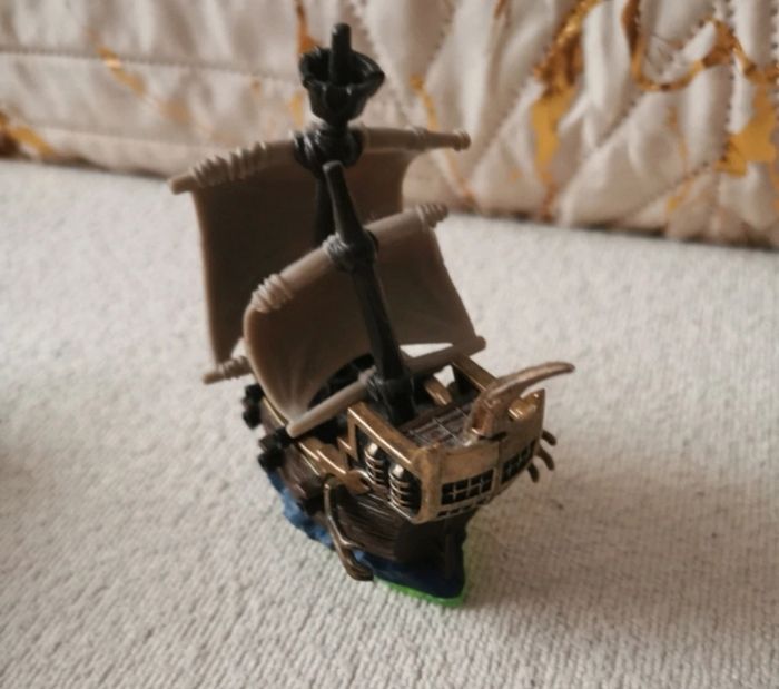 Figurine - photo numéro 2