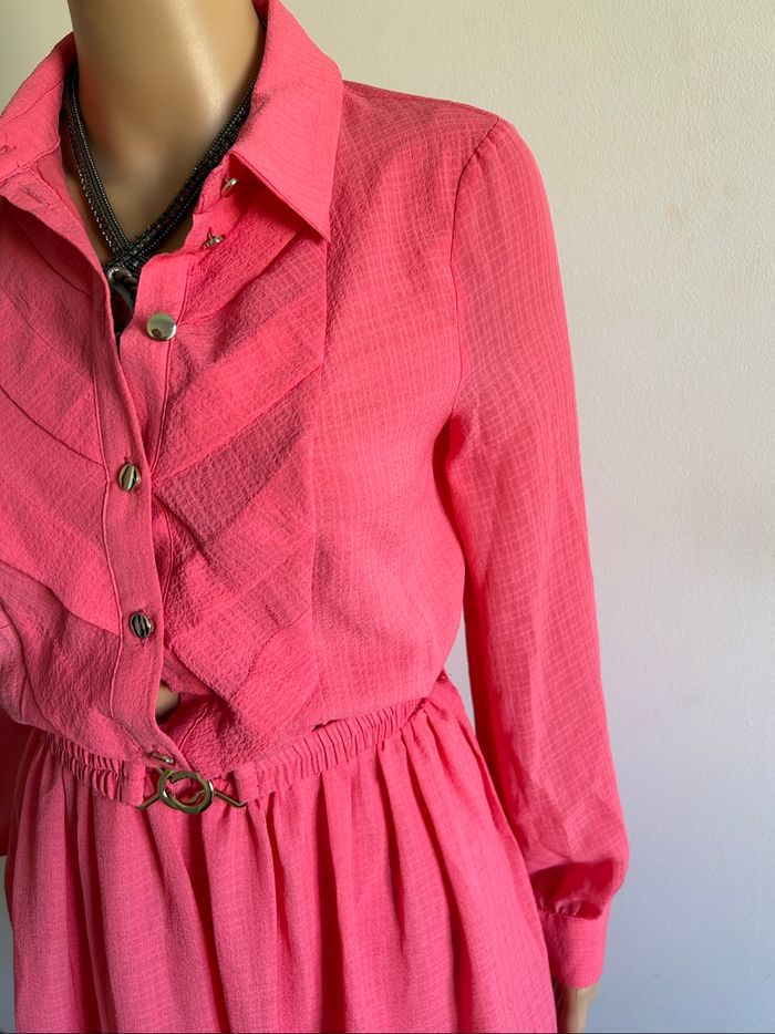 Robe rose neuve à manches longues Naf Naf taille 36 (valeur 70€) - photo numéro 4