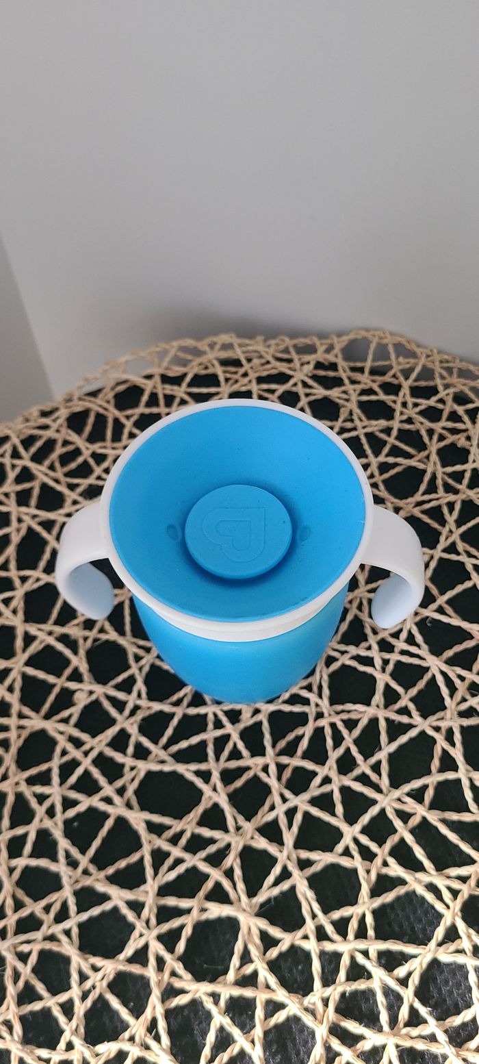 Tasse Miracle® 6 mois et + - 207 ml Bleu de Munchkin - photo numéro 3