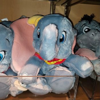 Pick-up Dumbo big feet Disney