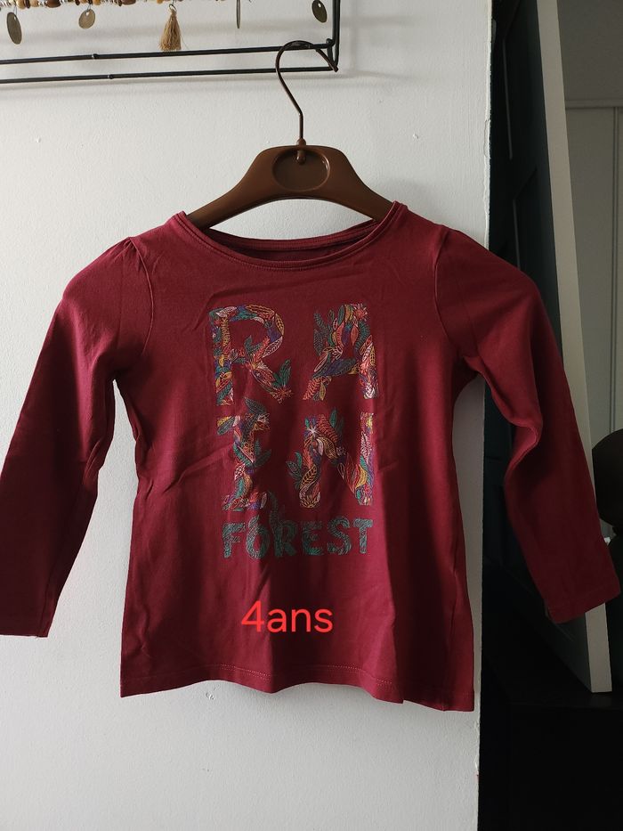 Tee shirt