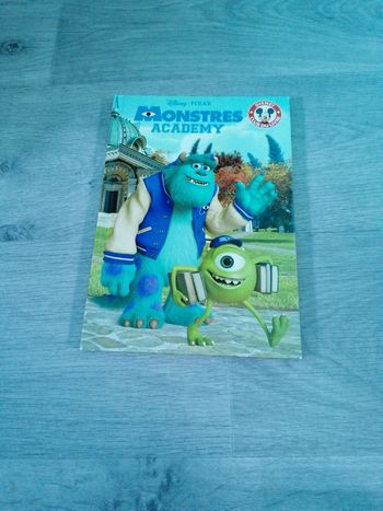 Monstres academy