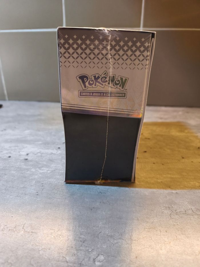 Coffret dresseur d'élite pokémon évolutions prismatiques EV8.5 -neuf et scellé ⭐ - photo numéro 6