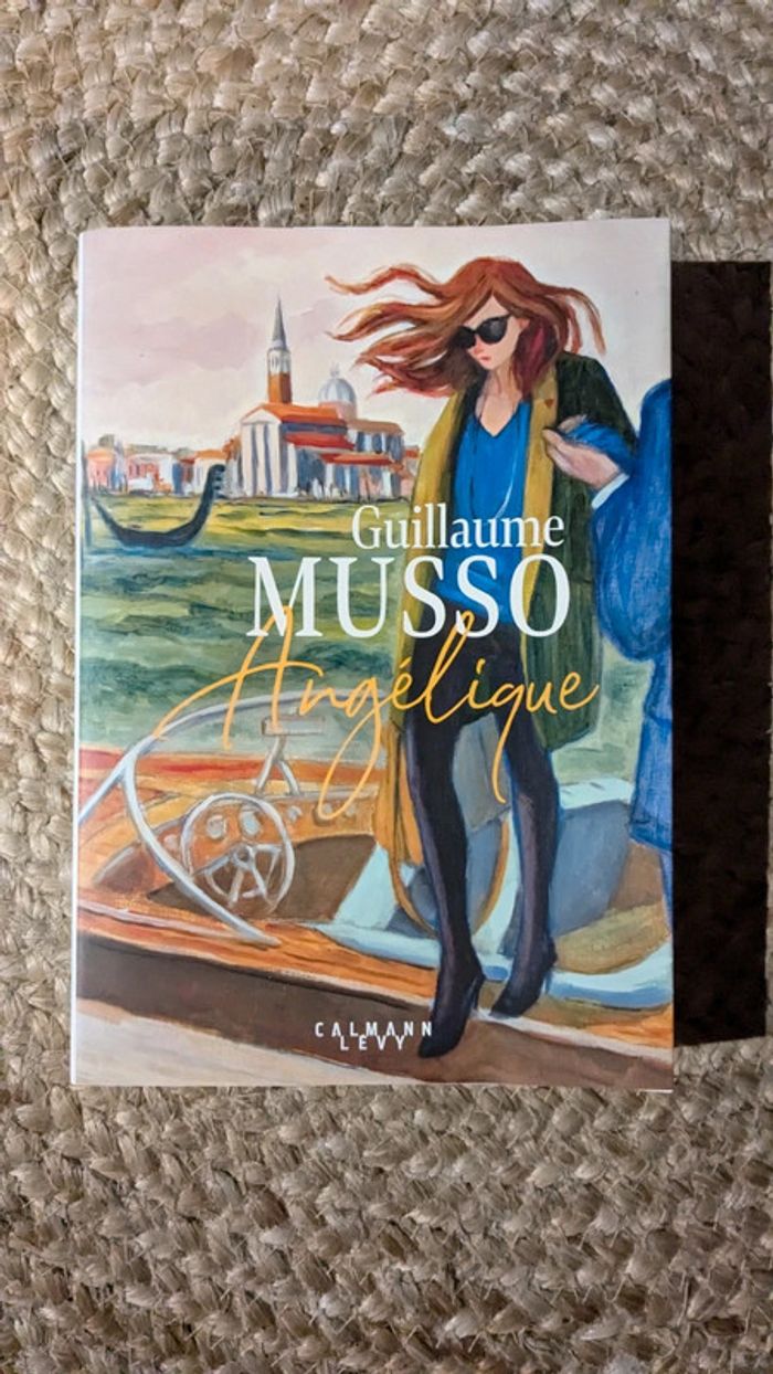 Livre " Angélique " de Guillaume Musso