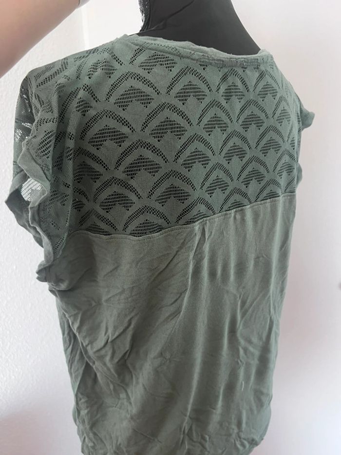 Teeshirt ajouré - photo numéro 3