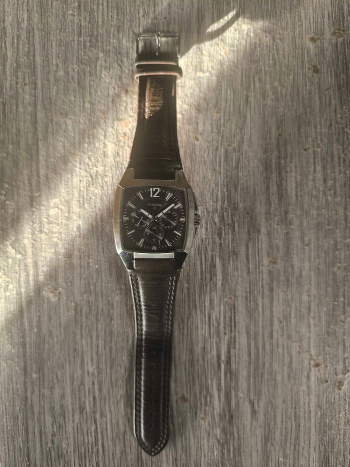 Montre homme Hector H