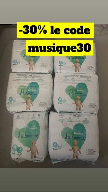 Six paquets de couches Pampers harmonie taille 4