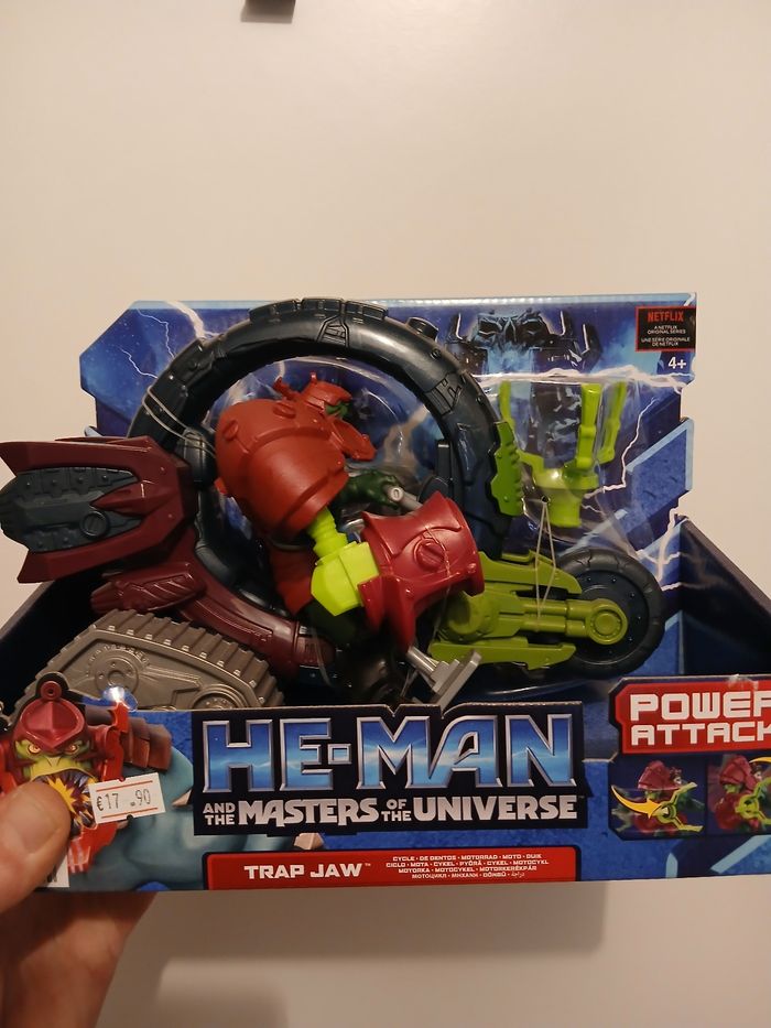 Figurine he man trap jaw