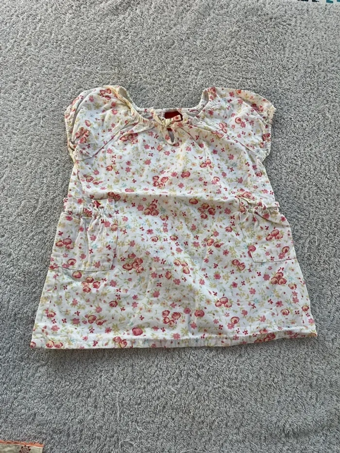 Robe 3 mois ( été) - photo numéro 4